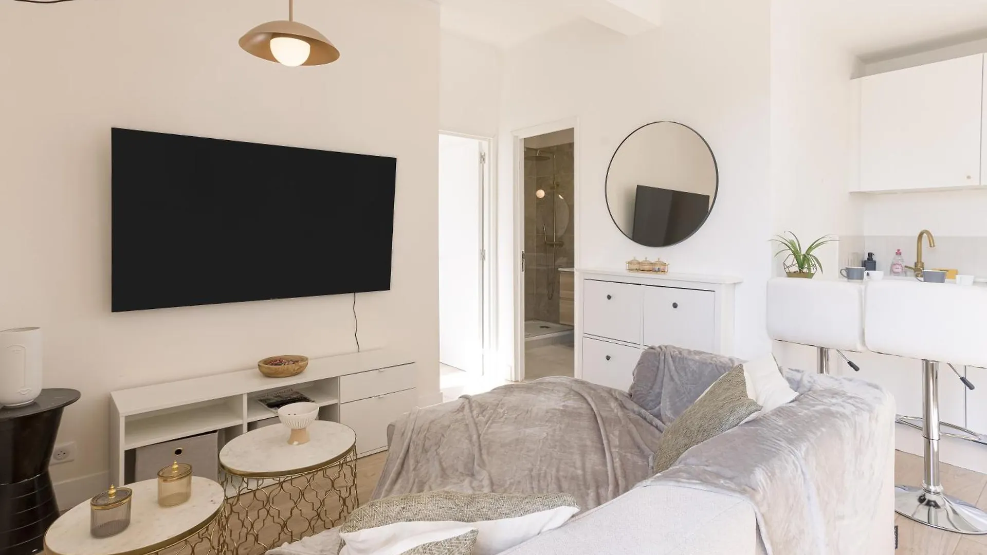 Asteria - Cosy, Moderne, Clim, 15Mn Palais&Plages Cannes Apartamento