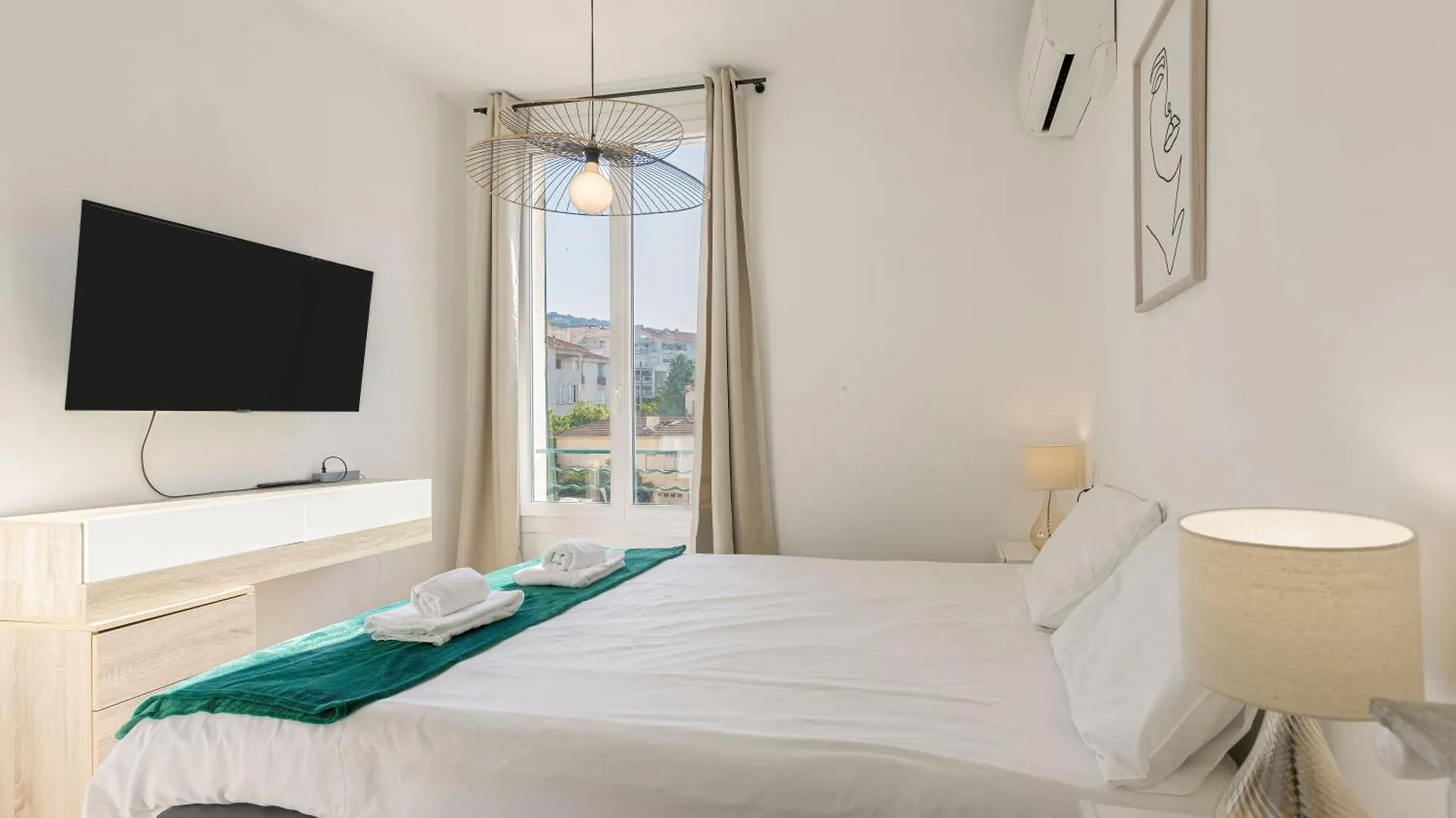Asteria - Cosy, Moderne, Clim, 15Mn Palais&Plages Cannes Apartamento